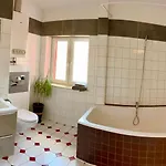 Apartament Słupski Premium Panoramic Nr8 Wifi Netflix Smart Tv55 Pełna Kuchnia Sypialnia Salon Kąpielowy Dwuosobowa Wanna Tv W łazience