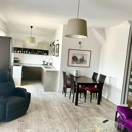 Slupski Premium Panoramic Nr8 Wifi Netflix Smart Tv55 Full Kitchen Double Bathtub Up To 4 People Full Pleasure Quality (adults Only) Apartament *